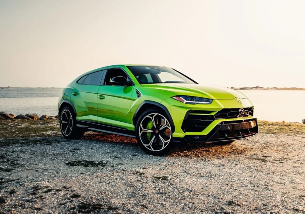 Lamborghini Urus Green
