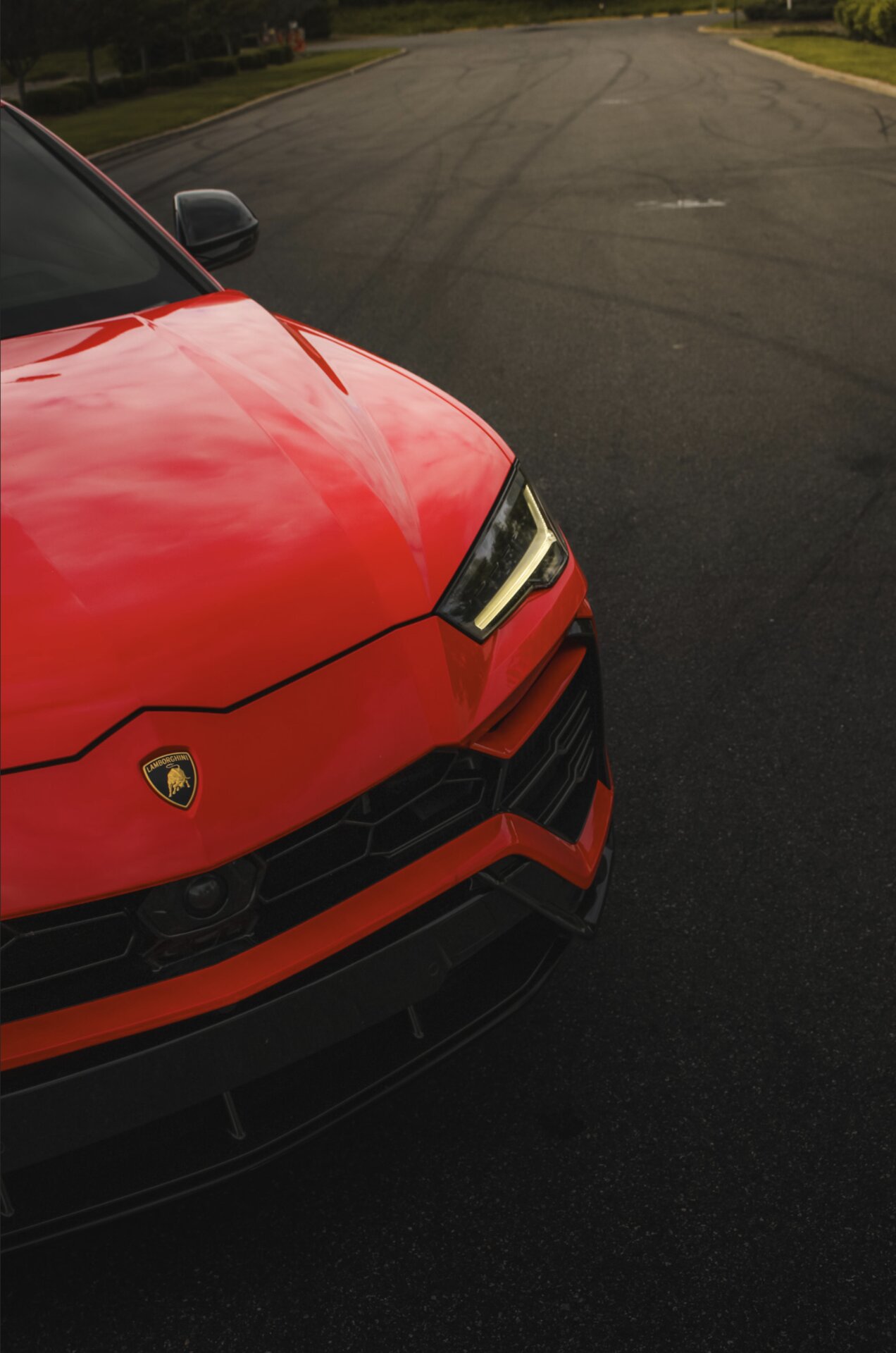 Lamborghini Urus Red